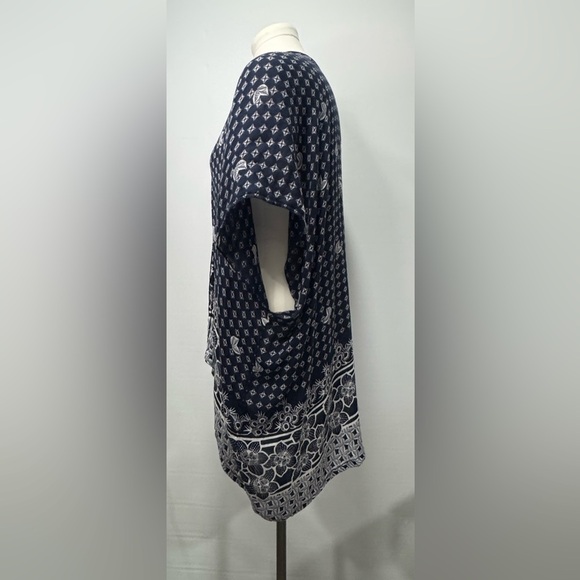 LOFT Shawl Wrap Medium/Large Blue White Floral Lightweight Kimono - Picture 5 of 7